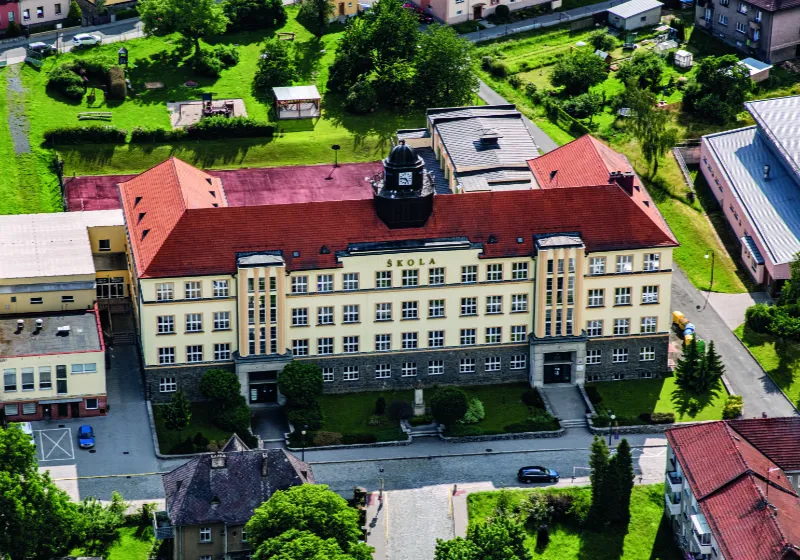 Základní škola Odry, Komenského